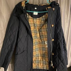 Burberry Women Lightweight Hooded Jacket size XS worn twice practically new